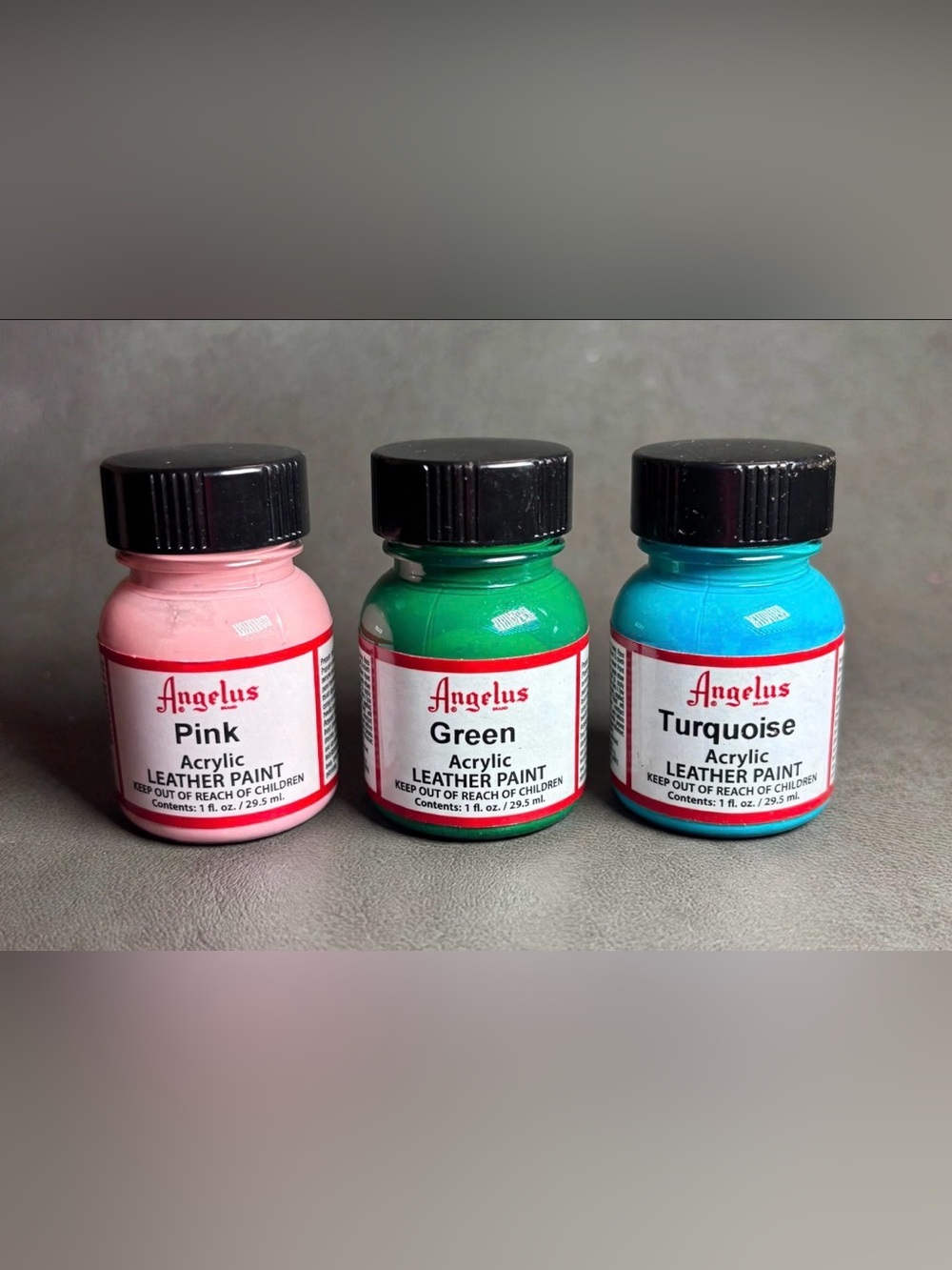 Angels Green Acrylic Leather Paint Bottle